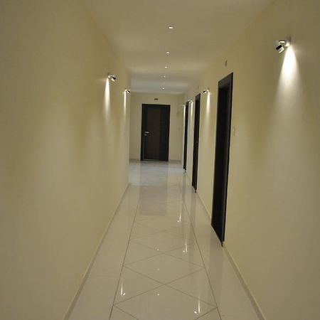 Shivdhara Hotel & Residence Rajkot Eksteriør billede